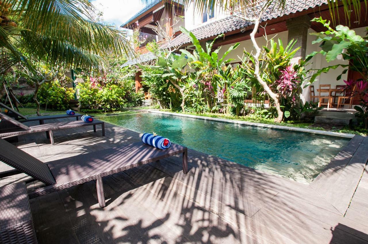 Flamboyant Villa Ubud Extérieur photo